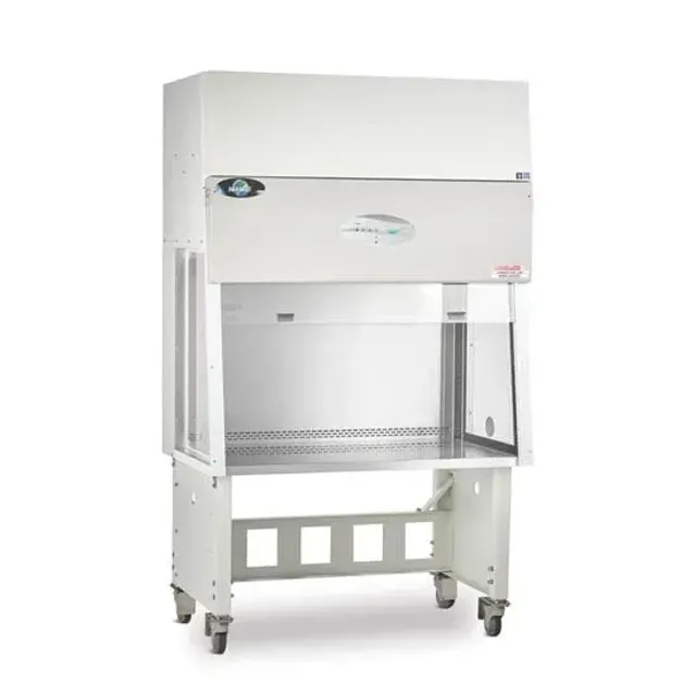 Airegard Vertical Laminar Airflow Workstation 90Cm